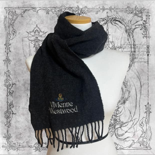 비비안웨스트우드 Vivienne westwood 자수 목도리