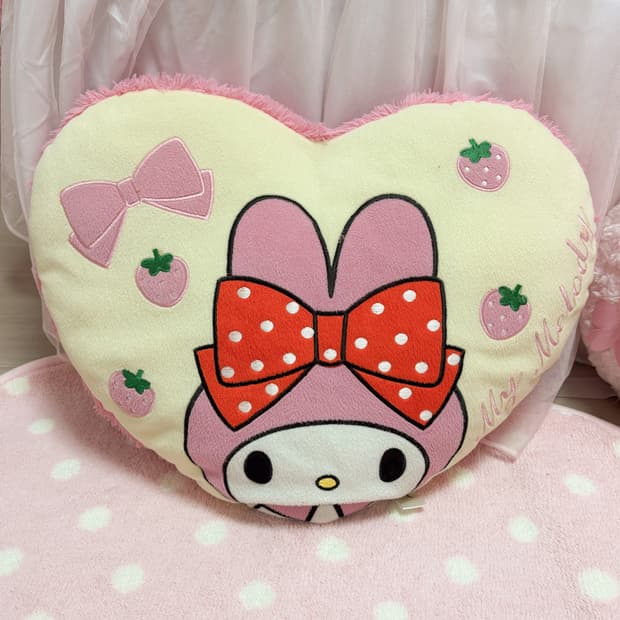 마이멜로디 하트 쿠션 로즈보아 방꾸 히메갸루 라떼갸루 리즈리사 베개