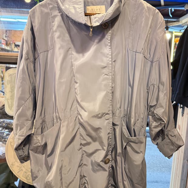 타임 포스트모던 스카이 바람막이