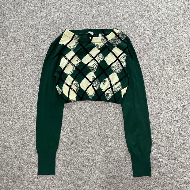 버버리 아가일 크롭 니트 M