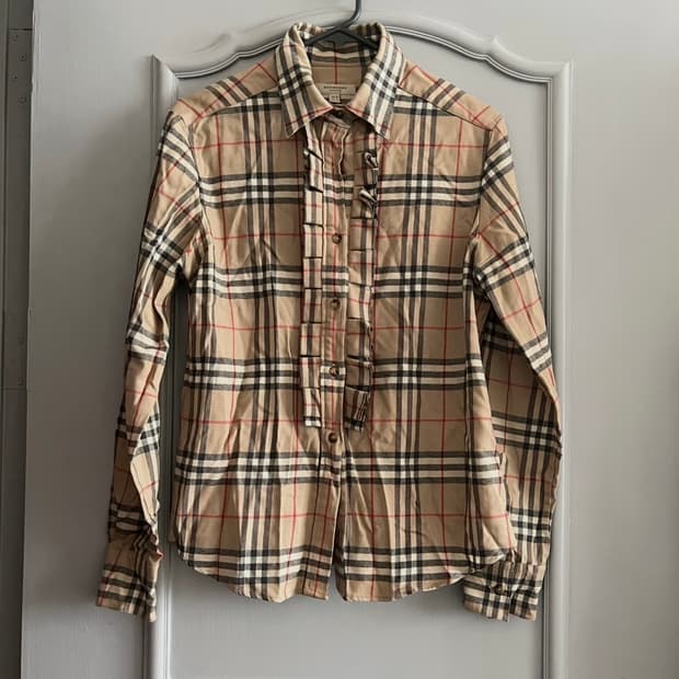 버버리 키즈 프릴 셔츠 UK12 성인44-55가능