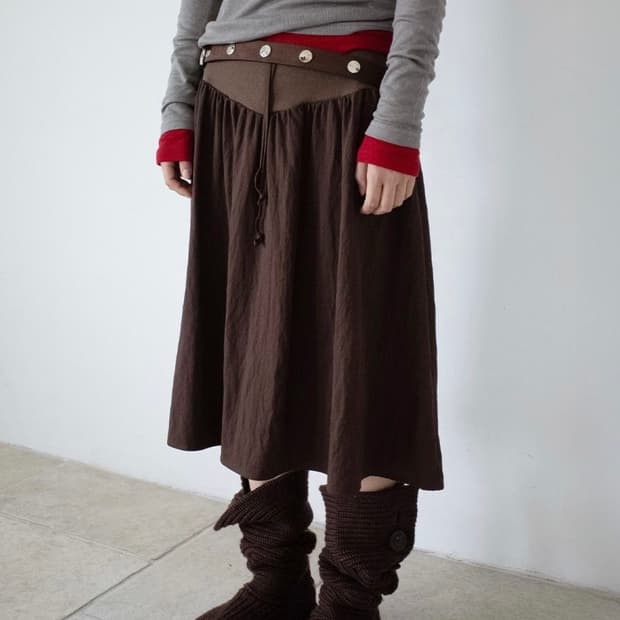 온스카 플레어 립 스커트 flare rib skirt 브라운