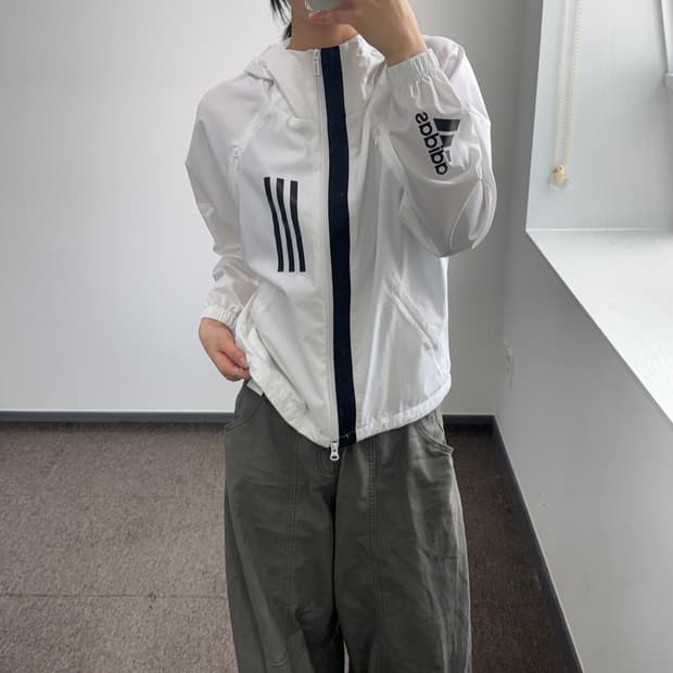 Adidas 아디다스 2-way 흰검 바람막이