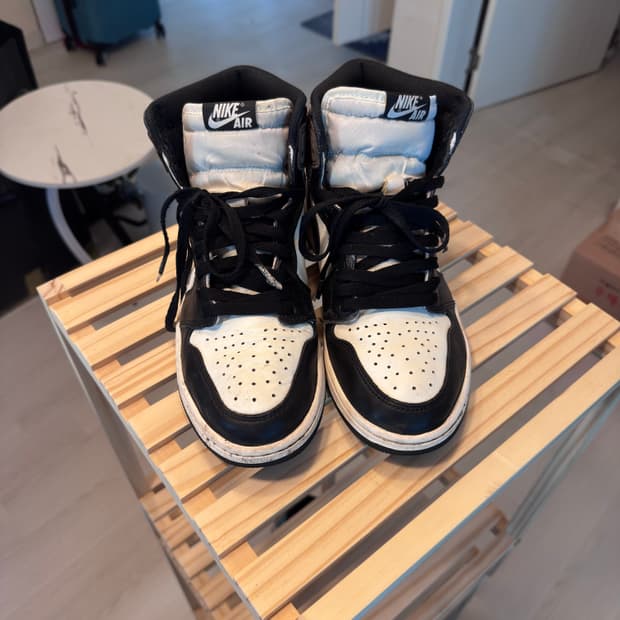 나이키 에어 조던 1 레트로 하이 OG 다크 모카