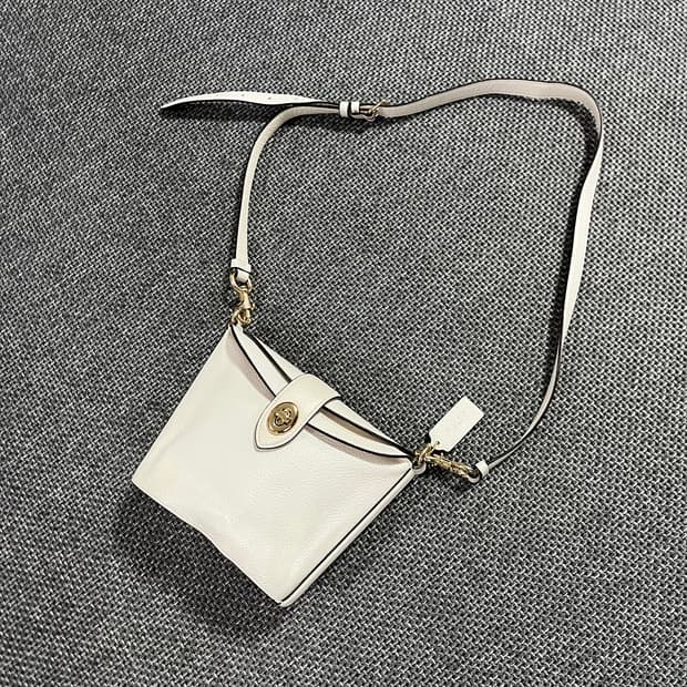 coach mini cross bags 코치 레더 크로스 백