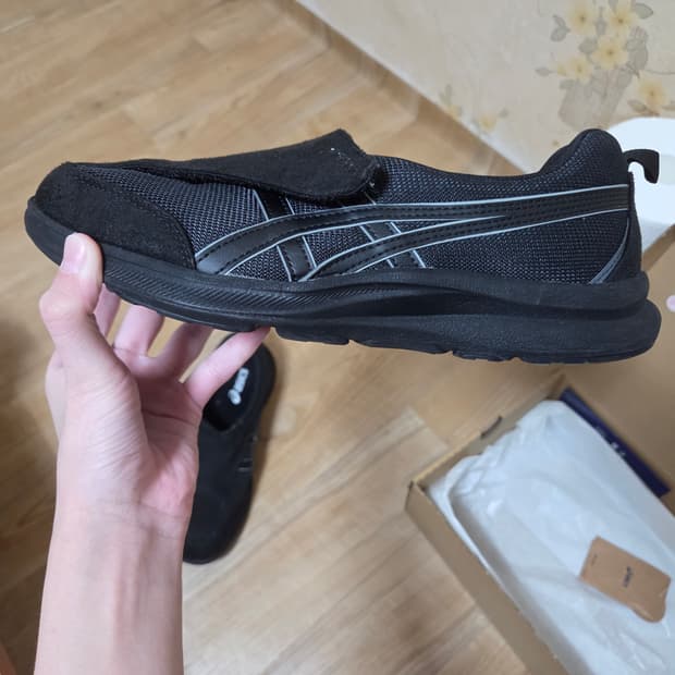 아식스 라이프워커 블랙