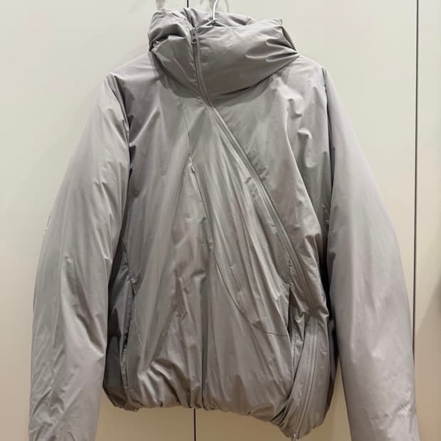 포스트아카이브팩션 PAF 5.1 센터 다운 패딩 자켓