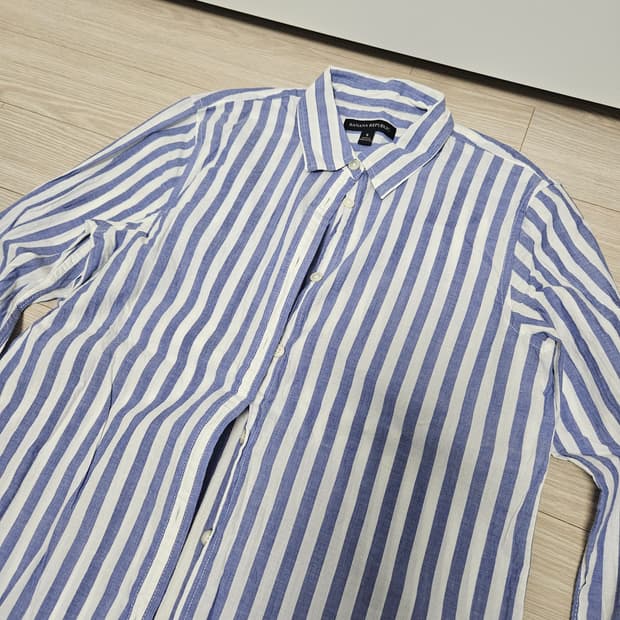 바나나 리퍼블릭 스트라이프 셔츠