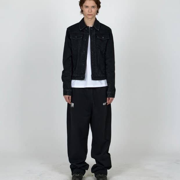 플라스틱프로덕트 스웻팬츠 구해요