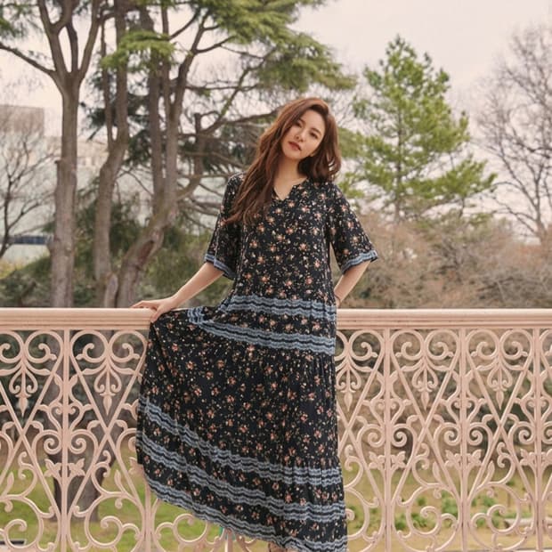 써스데이아일랜드 플라워패턴 맥시롱원피스 M사이즈