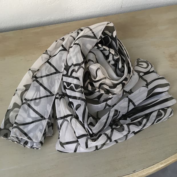  ornament pattern scarf