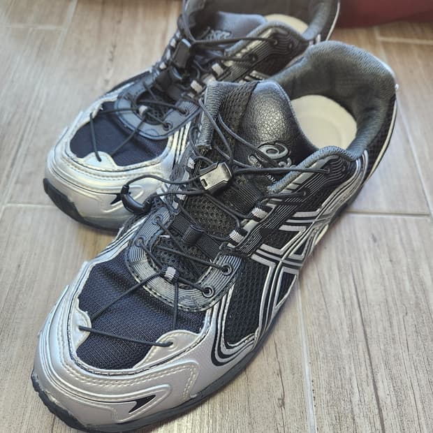 아식스 젤 카하나 TR V4 카본 블랙 (280)