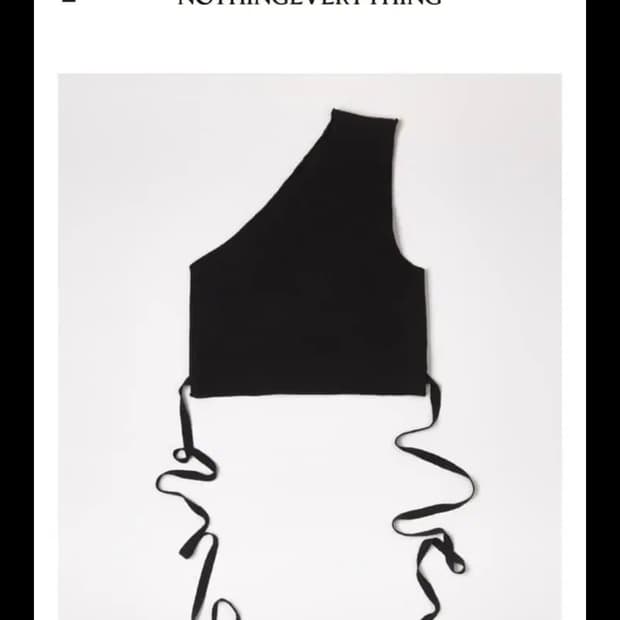 새상품) 낫띵에브리띵 - 사선 컷아웃 탑_black