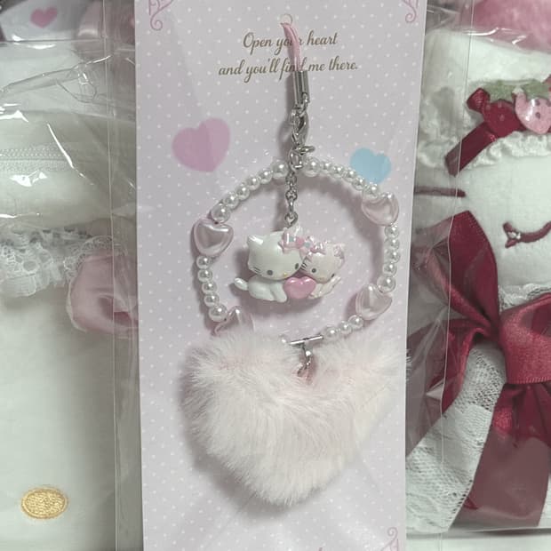 후와후와 하트 시리즈 스트랩 챠미키티