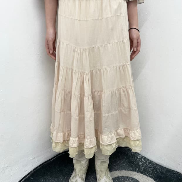 모리 베이지 캉캉 프릴 스커트