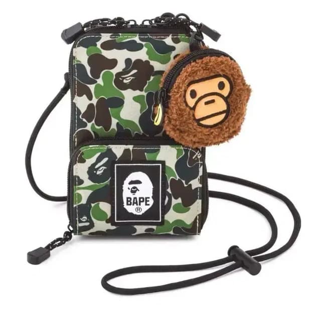 베이프 카모플라쥬 크로스백