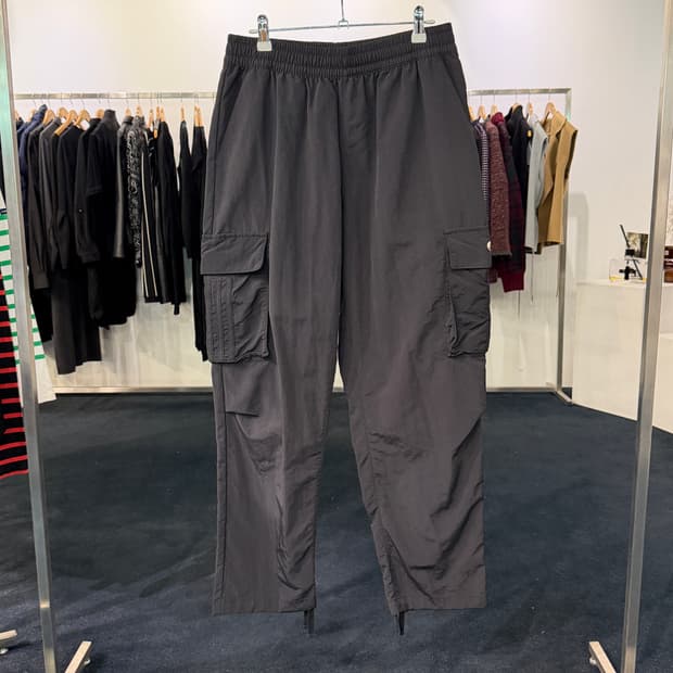 [M] 아디다스 우븐 카고바지