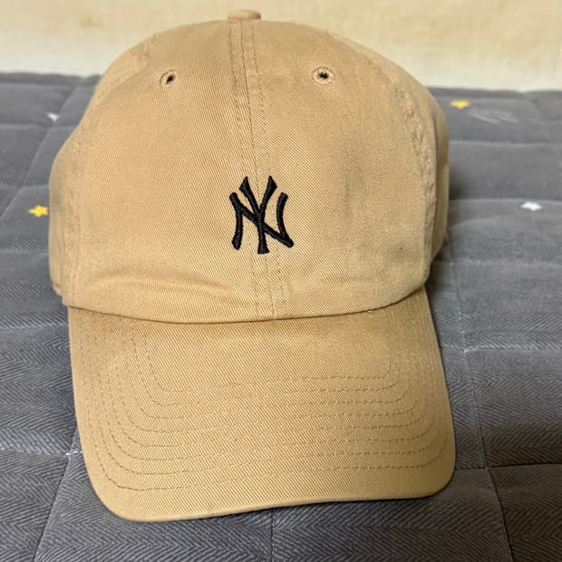 47 브랜드 캡 모자 베이지 47 brand cap 