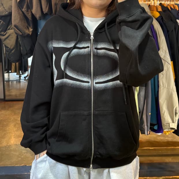 크리틱 블랙 투웨이 후디집업