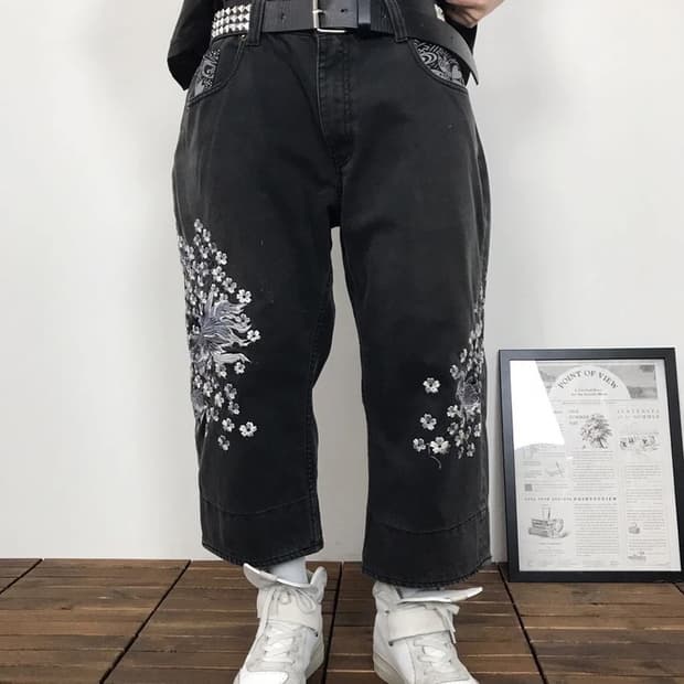 Miyabi Musubi Wagara Cropped Pants