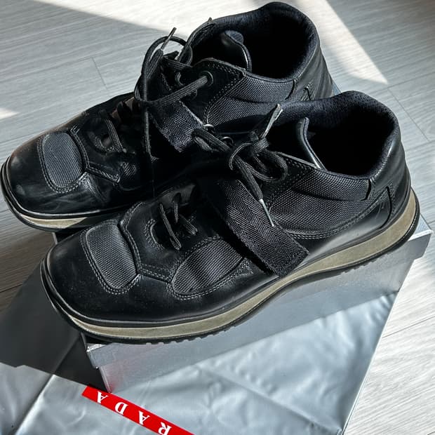 프라다 스포츠 부츠