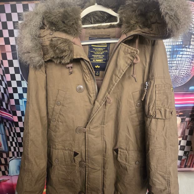 알파인더스트리 오리지널 N-3B 슬림 (Brown)패딩