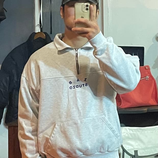 IAB STUDIO 아이앱 스튜디오 반집업 L