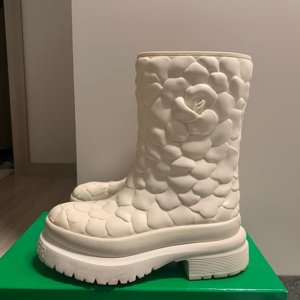 발렌티노 아틀리에 레인부츠 39 (245-250)