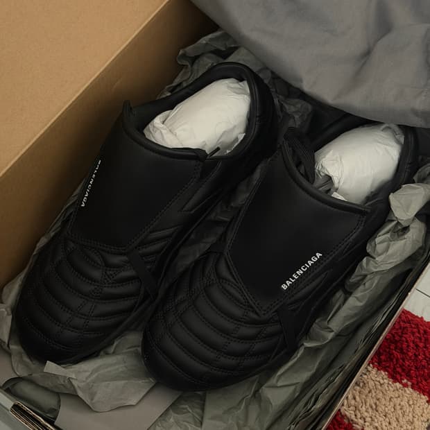 발렌시아가 사커 스니커즈 블랙 