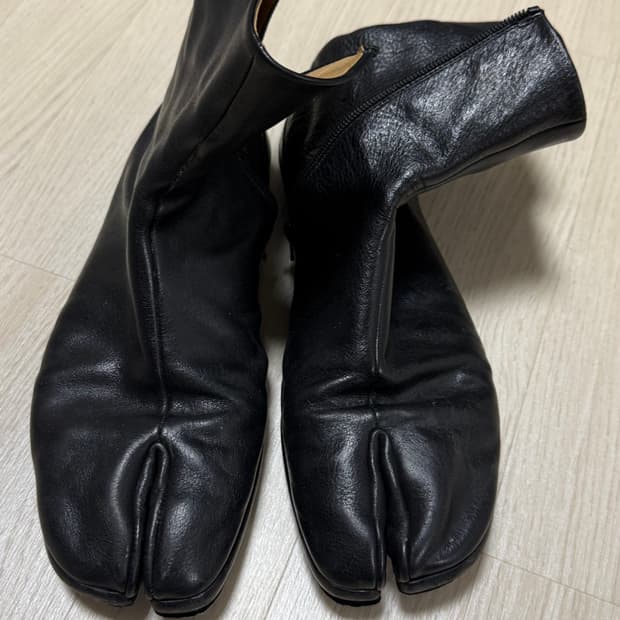 (43) 마르지엘라 타비부츠 플랫 