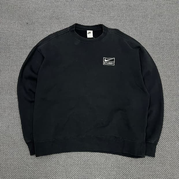 나이키 스투시 워싱 맨투맨