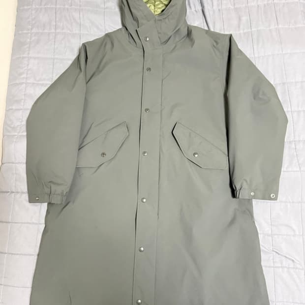 유니클로 엔지니어드가먼츠 후드코트 L