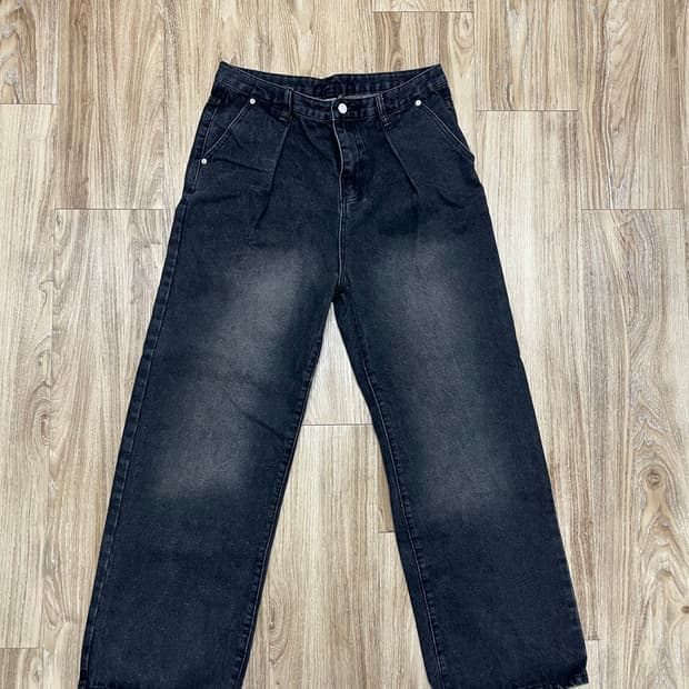 트릴리온 핀턱 와이드 흑청바지 34