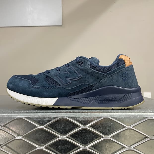 뉴발란스 클래식 90s 네이비 275 (gr-4064)