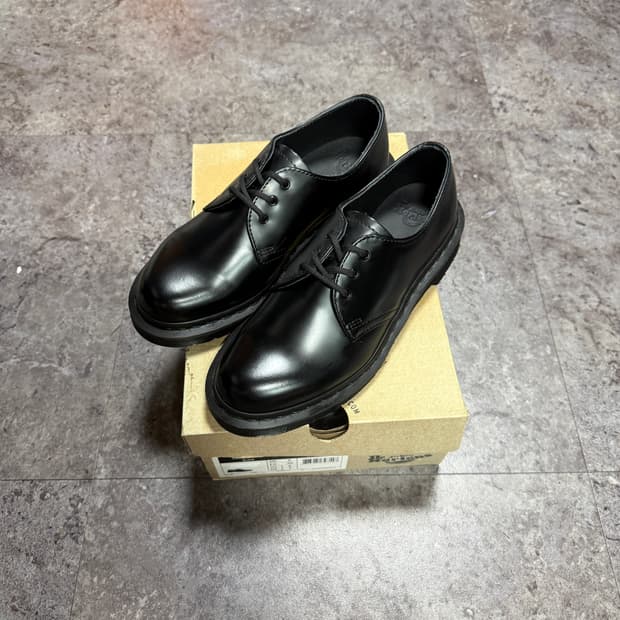 닥터마틴 1461 모노 240 새상품 풀박스