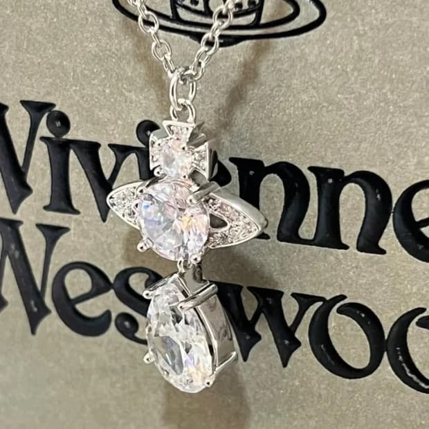 풀박스) 비비안웨스트우드 마샤 팬던트 목걸이