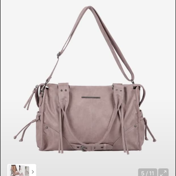 팬시크럽 가방 핑크 구해요!