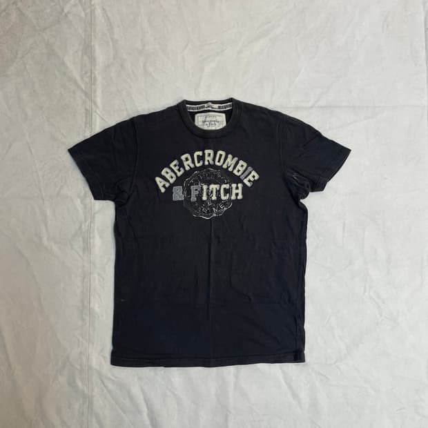 아베크롬비 반팔티