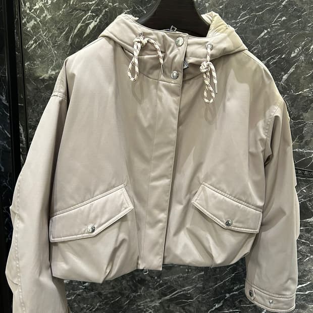 몽클레어 바람막이 mo