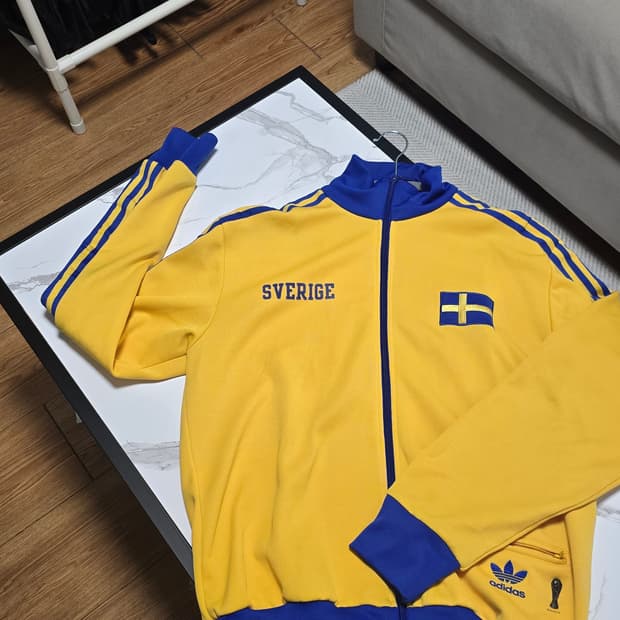 아디다스 스웨덴 져지 105