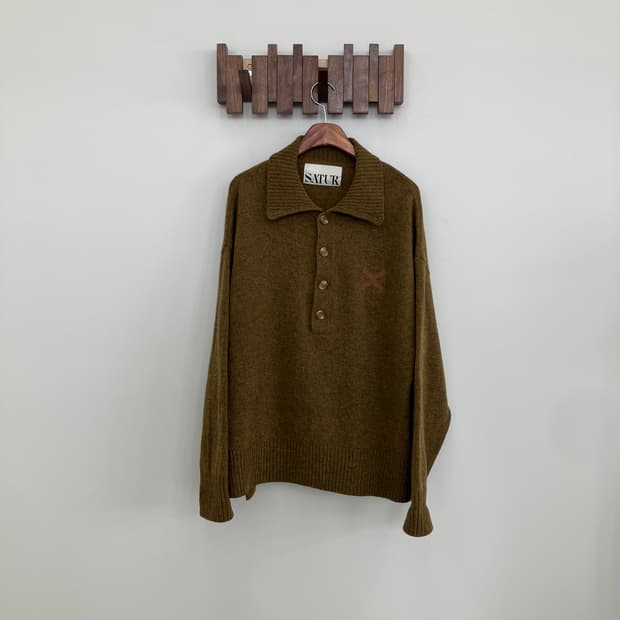 새터 아를 니트 새들 브라운