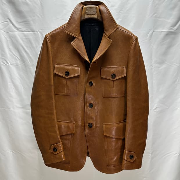 톰포드 밀리터리 램스킨 자켓 56사이즈(105~110) 판매