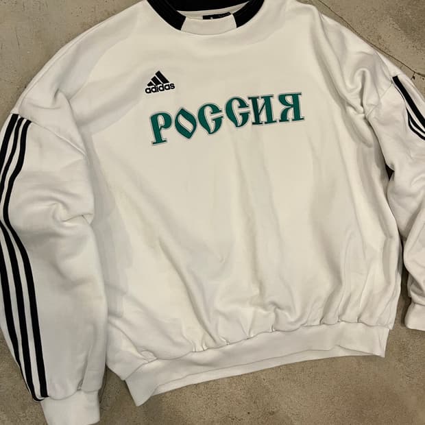 고샤 X 아디다스 스웻