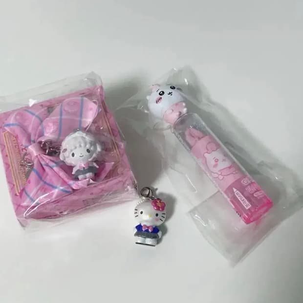 산리오 키라메키 교복 피아노 스트랩 키티 치이카와 요정 캔디 먼작귀