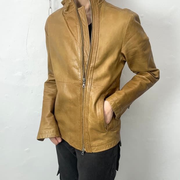 Katharine Hamnett London Asymmetric Curv