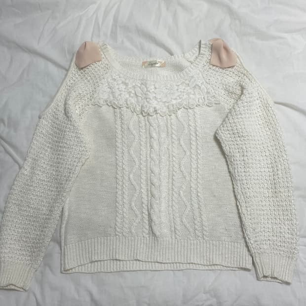 리즈리사 리본 트임 니트