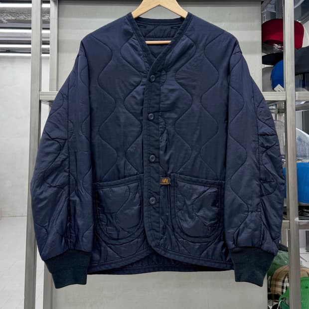 알파인더스트리 00s 퀼티드 라이너 자켓 경량 패딩 점퍼 네이비