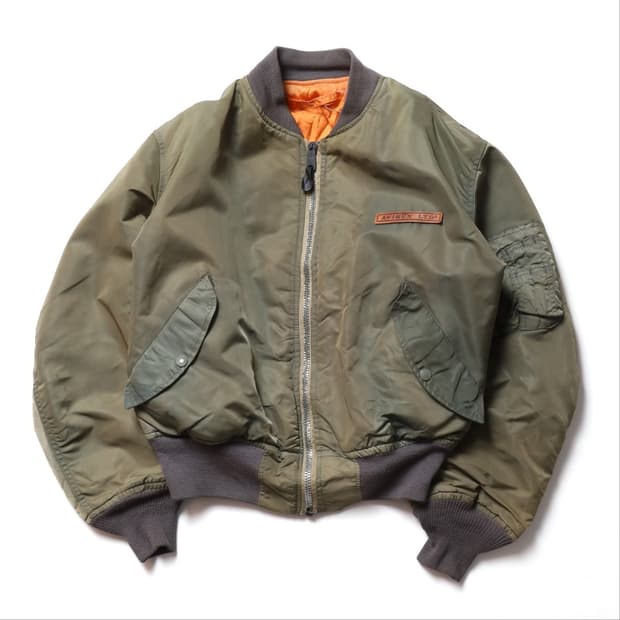 아비렉스 Avirex MA-1 Flight Jacket

