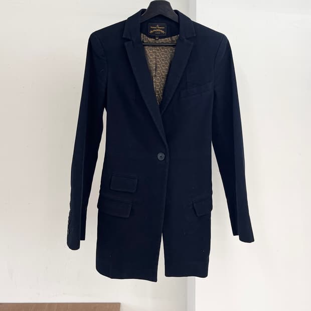 비비안 웨스트우드 블랙 싱글 버튼 블레이저