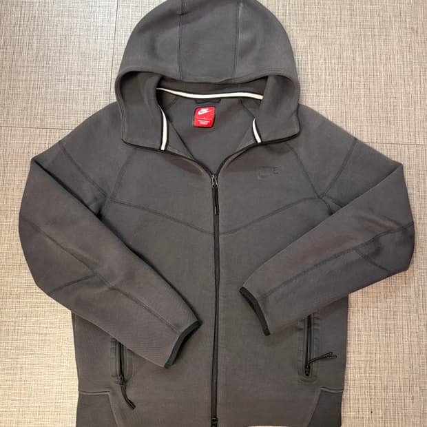 (희귀색상) 나이키 테크팩 L